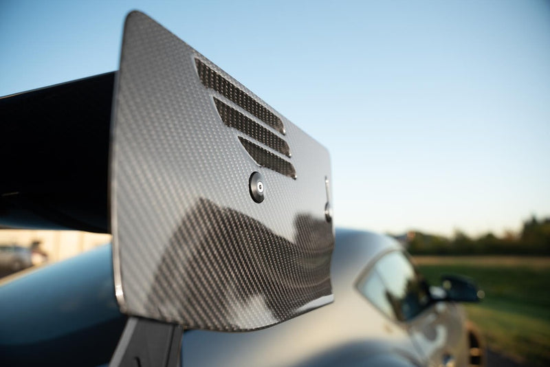 Verus Engineering Vented UCW Carbon Fiber Endplates